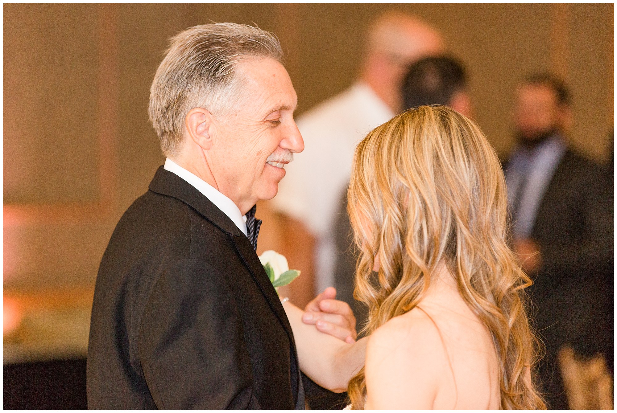 Doug & Ashley Blush & Grey Wedding at Northampton Valley Country Club Photos