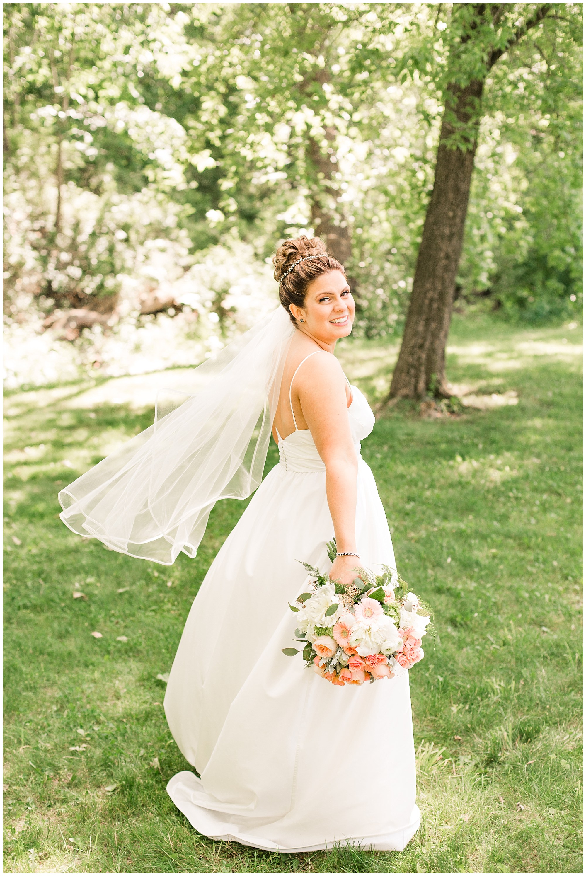 Kevin & Lindsay's Navy & Blush Summertime Wedding At The Barn On Bridge Photos