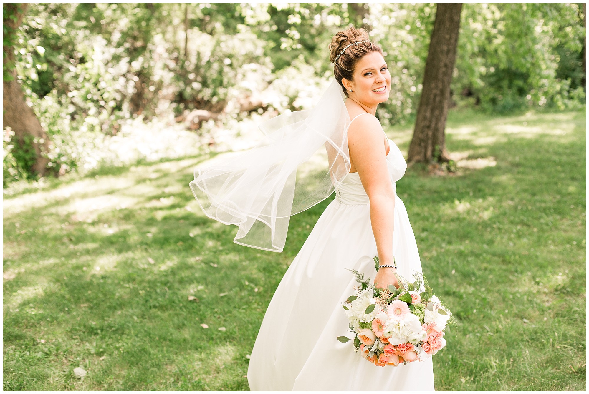 Kevin & Lindsay's Navy & Blush Summertime Wedding At The Barn On Bridge Photos