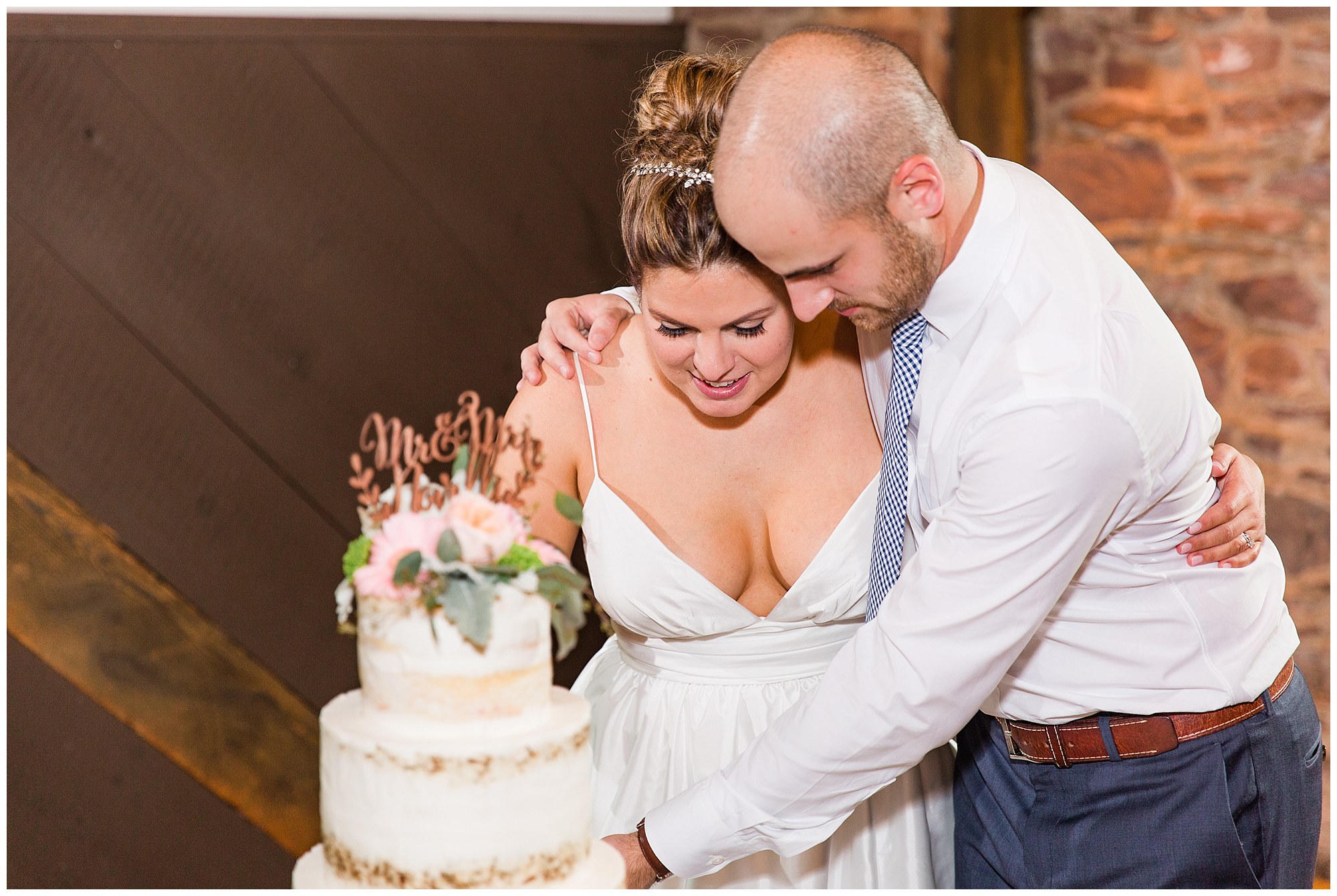 Kevin & Lindsay's Navy & Blush Summertime Wedding At The Barn On Bridge Photos
