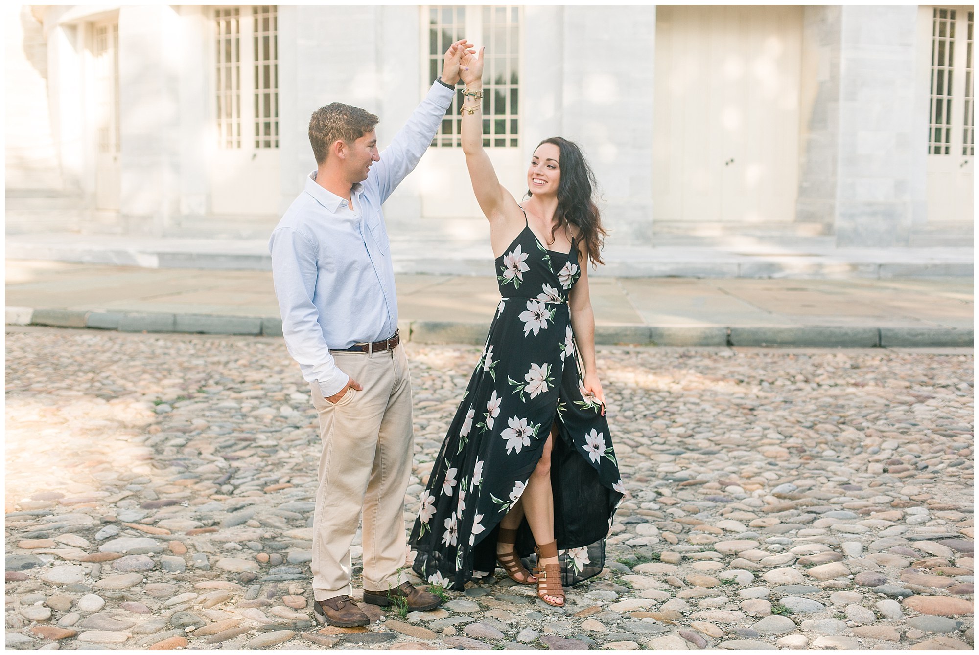 Rob & Sarah's Chic Engagement Session in Old City, Philadelphia Photos