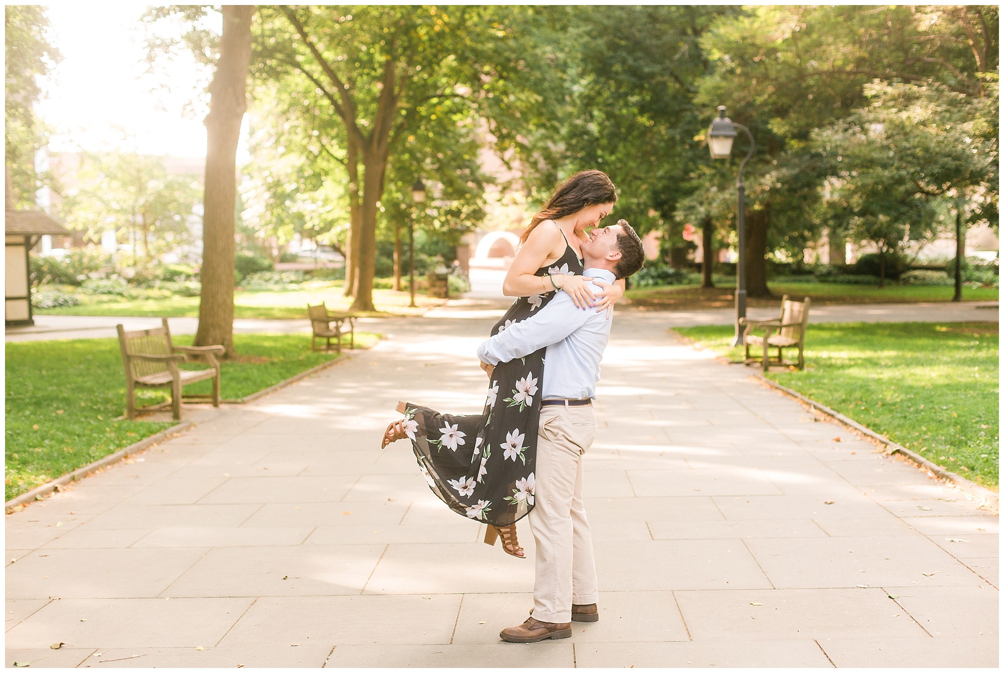 Rob & Sarah's Chic Engagement Session in Old City, Philadelphia Photos