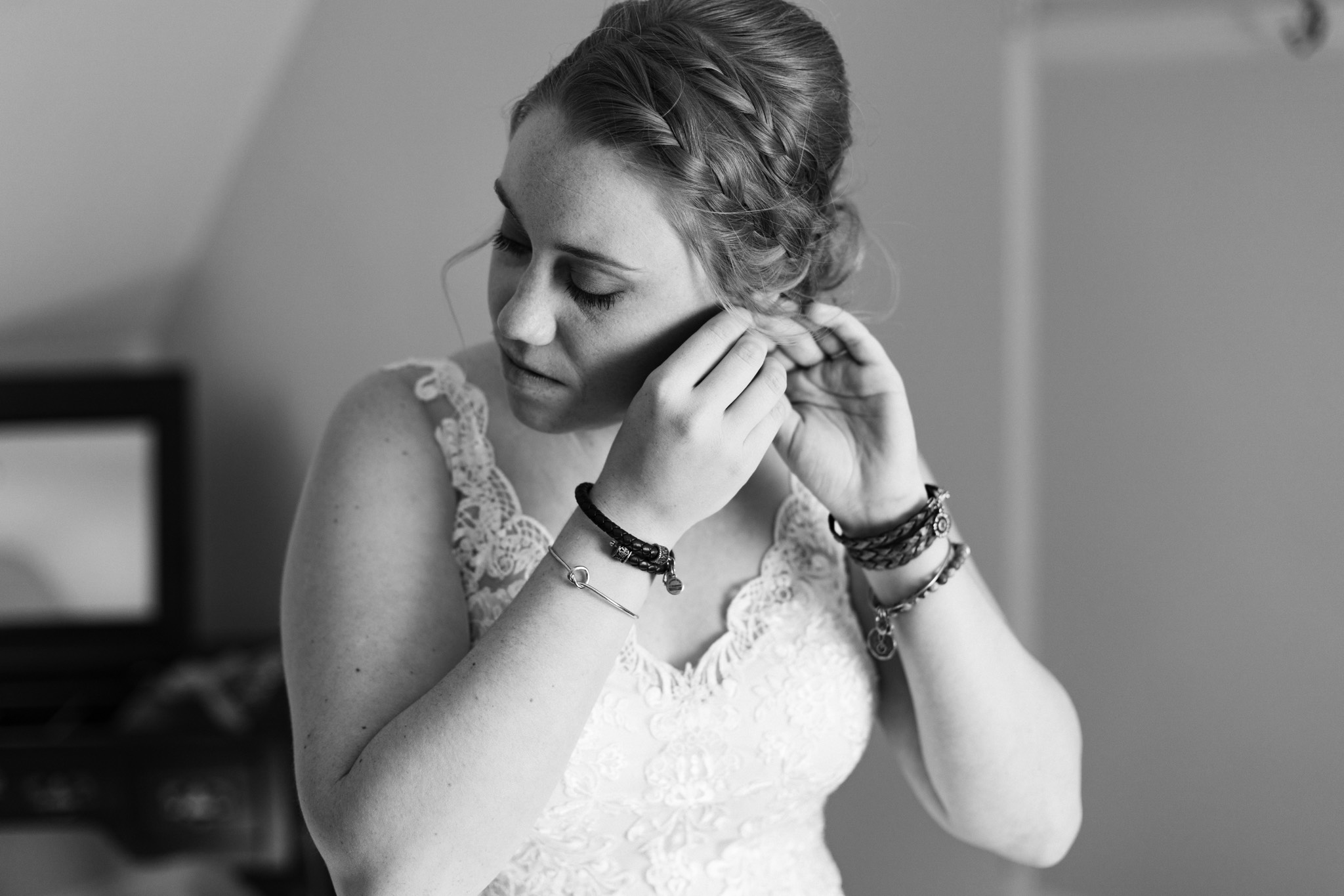 Sheldon & Stephanie's Rustic Country Fall Wedding at The Barn on Bridge Photos